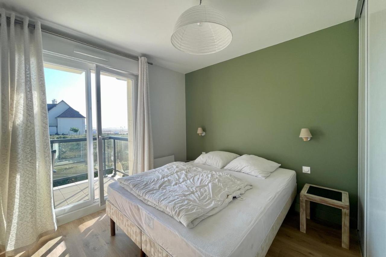 Ferienwohnung The Ammonite Sea View With Large Balcony Bénerville-sur-Mer Exterior foto